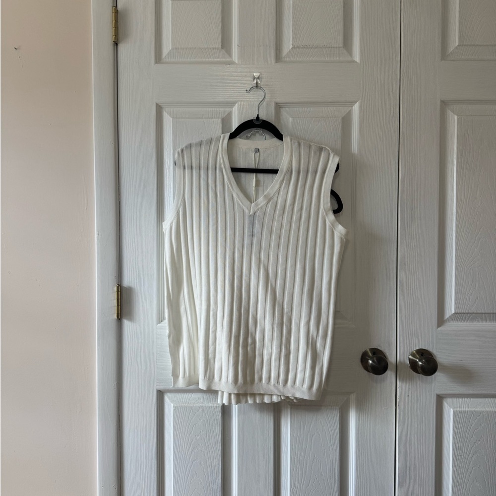 Cream Ribbed V-Neck Sleeveless Sweater Vest and skirt